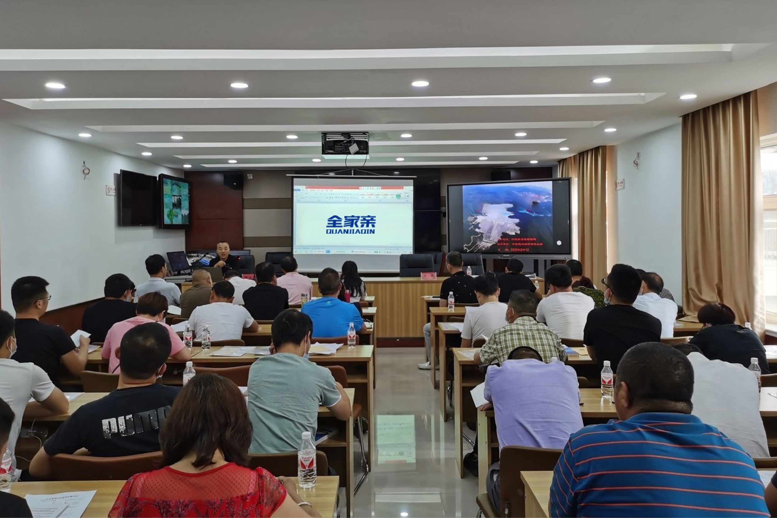 绿色便利店，可持续的未来：全家亲的环保实践与社区回馈